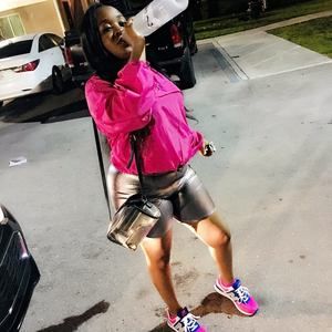 Meet your Posher, Joniesha